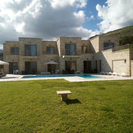 Villa Stylianos And Studios Kíssamos Buitenkant foto