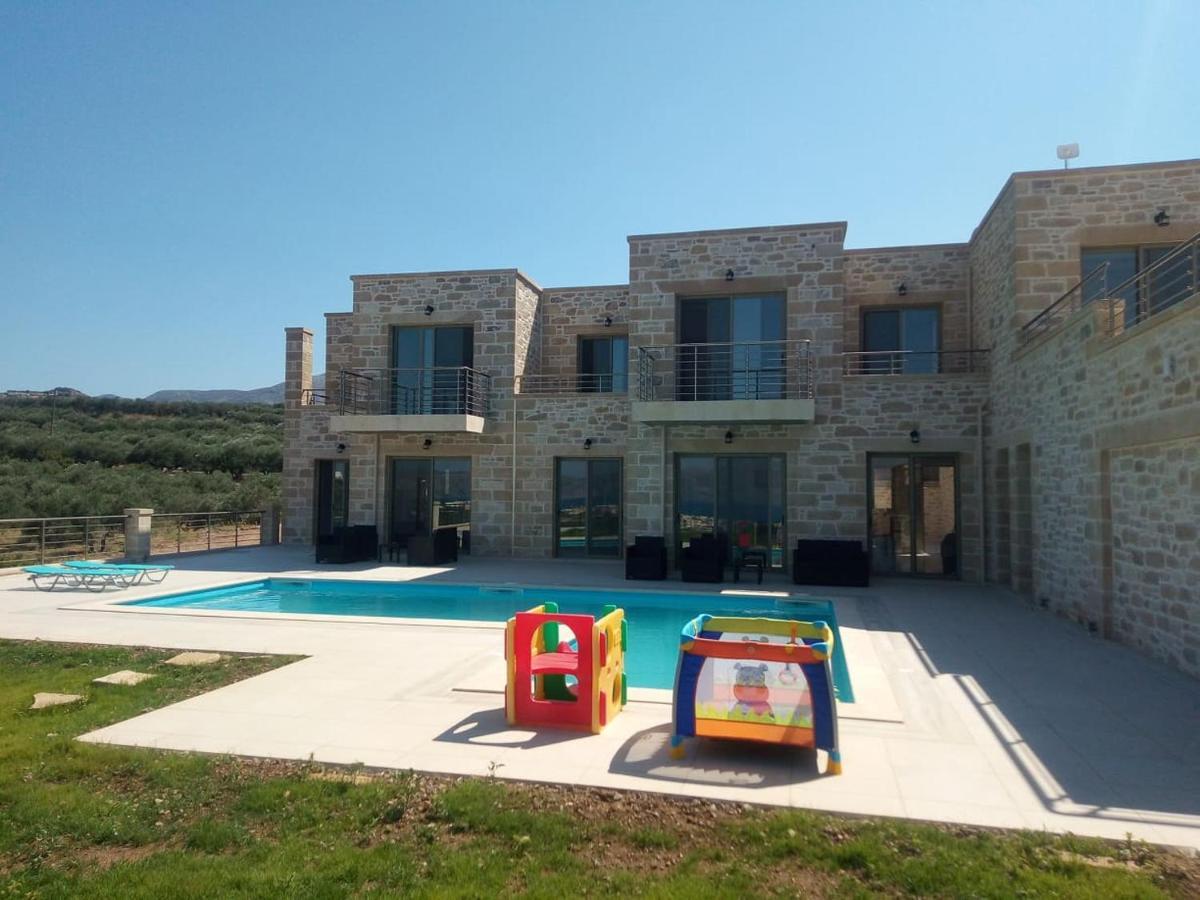 Villa Stylianos And Studios Kíssamos Buitenkant foto