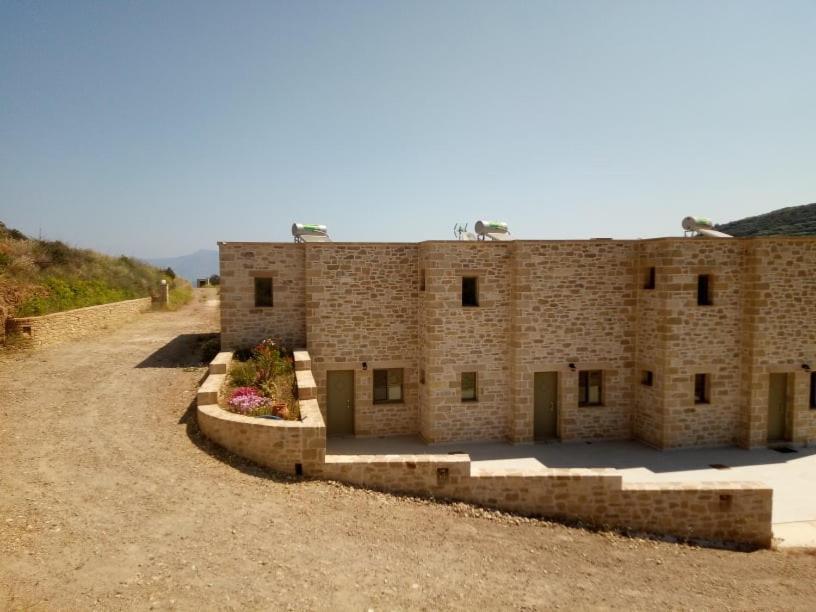 Villa Stylianos And Studios Kíssamos Buitenkant foto