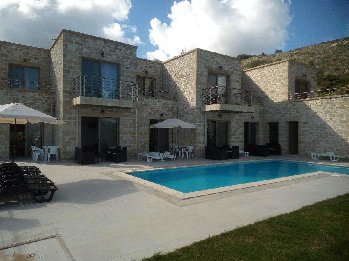 Villa Stylianos And Studios Kíssamos Buitenkant foto