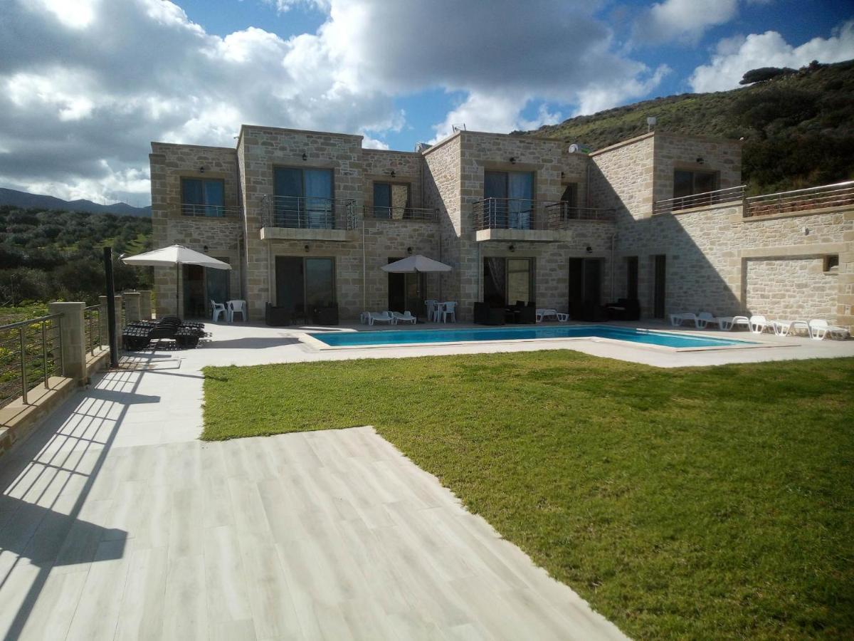 Villa Stylianos And Studios Kíssamos Buitenkant foto